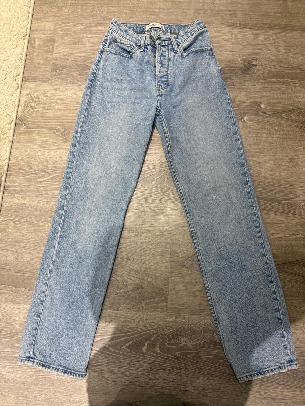 Abercrombie & Fitch Light Blue High-Rise Dad Jeans